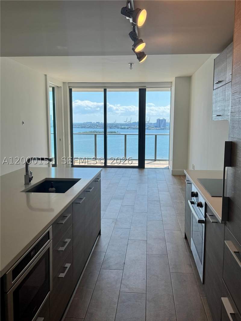 2 bedroom Condominium at 650 NE 32 street 1805, Paraiso Bay Condo, Miami — photo 4
