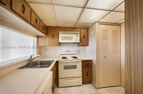 600 NE 36th St 1109, Miami FL - photo 13 of 50