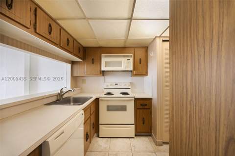 600 NE 36th St 1109, Miami FL - photo 14 of 50