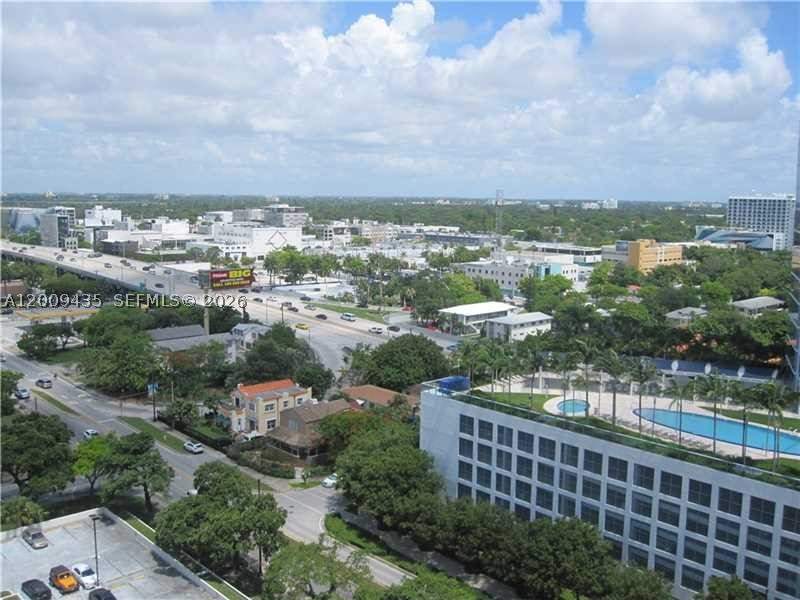 1 bedroom Condominium at 600 NE 36th St 1109, Charter Club Condo, Miami — photo 5