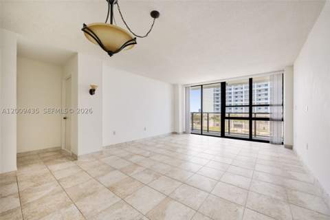 600 NE 36th St 1109, Miami FL - photo 9 of 50