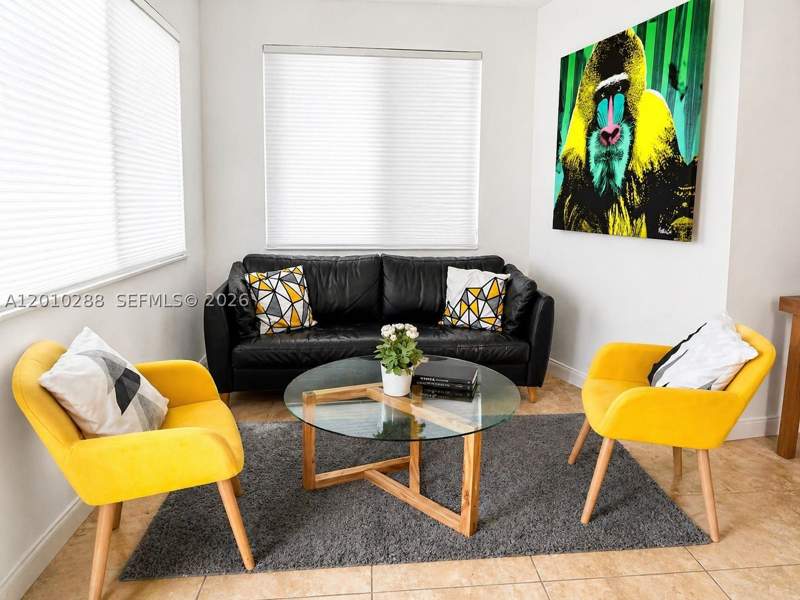 3 bedroom SingleFamilyResidence at 135 NW 68th St, Peters Addn To Pramar Sub, Miami — photo 3