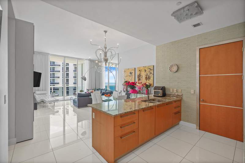 3 bedroom Condominium at 15901 Collins Avenue 3902, Tdr Tower II Condo, Sunny Isles Beach — photo 3