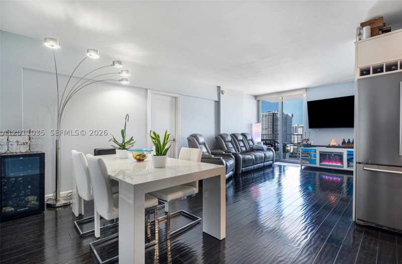 2 bedroom Condominium at 2829 Indian Creek Dr 1209, Clearview Towers Condo, Miami Beach — photo 1