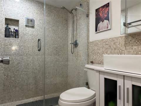 1130 11th St 4E, Miami Beach FL - photo 10 of 20
