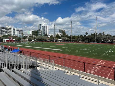 1130 11th St 4E, Miami Beach FL - photo 13 of 20