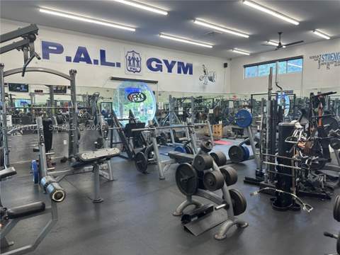 1130 11th St 4E, Miami Beach FL - photo 14 of 20