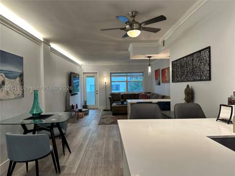 1130 11th St 4E, Miami Beach FL - photo 6 of 20