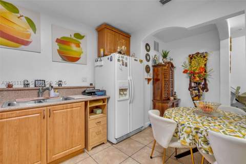8031 W 36th Ave 1, Hialeah FL - photo 7 of 29