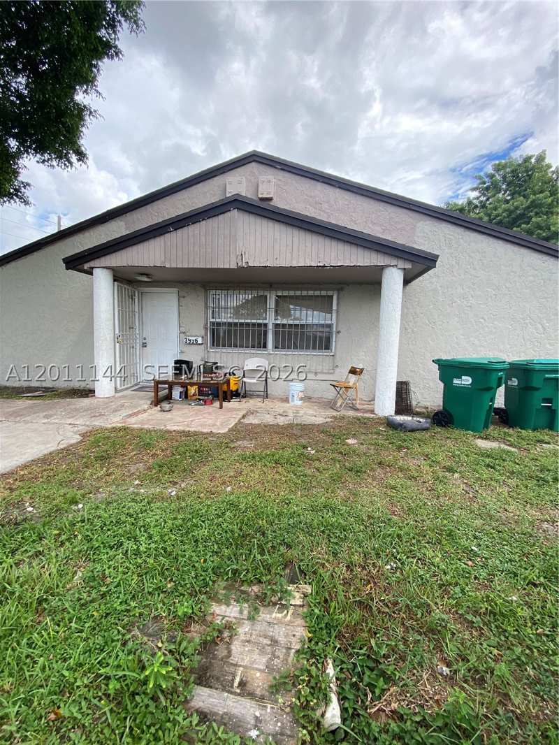 4 bedroom Townhouse at 3956 NW 182nd Ln, Del Prado Gardens Sec 3, Miami Gardens — photo 1