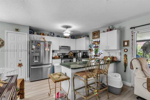 12304 NW 8th Ter, Miami FL - photo 11 of 47