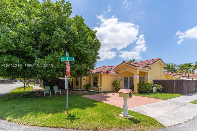 3 bedroom SingleFamilyResidence at 12304 NW 8th Ter, Shoma Homes At Imperial L, Miami — photo 2