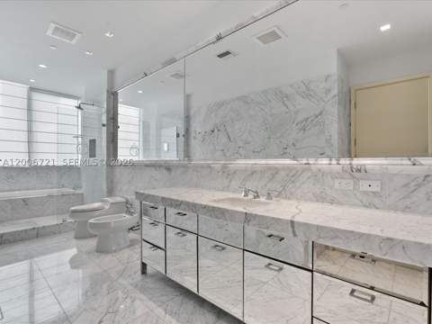 17475 Collins Ave 2302, Sunny Isles Beach FL - photo 20 of 45