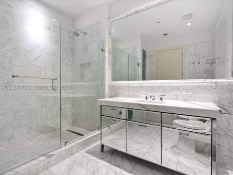 17475 Collins Ave 2302, Sunny Isles Beach FL - photo 22 of 45