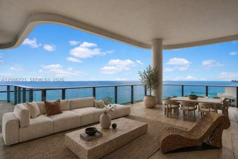 17475 Collins Ave 2302, Sunny Isles Beach FL - photo 6 of 45