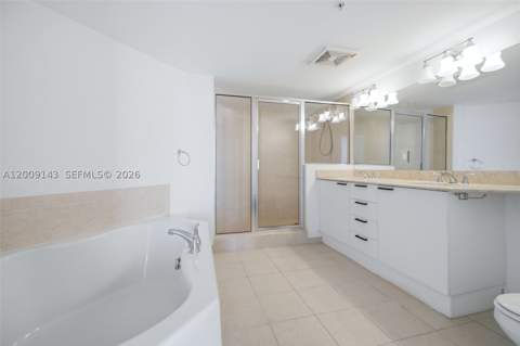 16699 Collins Ave 3802, Sunny Isles Beach FL - photo 19 of 47