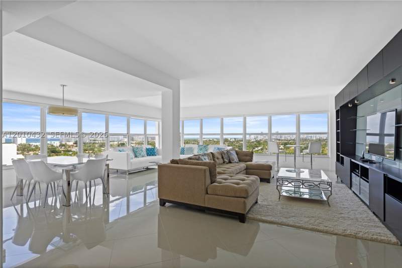 2 bedroom Condominium at 9100 W Bay Harbor Dr 11A, Blair House Condo - West, Bay Harbor Islands — photo 2