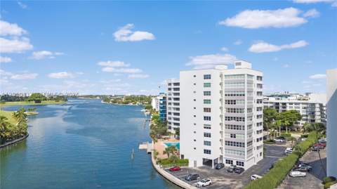 9100 W Bay Harbor Dr 11A, Bay Harbor Islands FL - photo 24 of 27