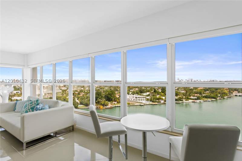 2 bedroom Condominium at 9100 W Bay Harbor Dr 11A, Blair House Condo - West, Bay Harbor Islands — photo 5