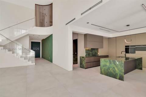 135 SW 29th Rd, Miami FL - photo 9 of 71