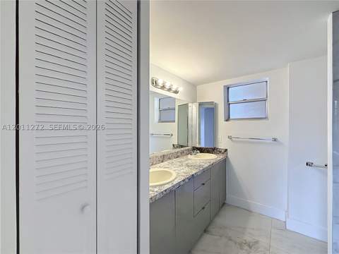 16400 NE 17th Ave 206, North Miami Beach FL - photo 19 of 21