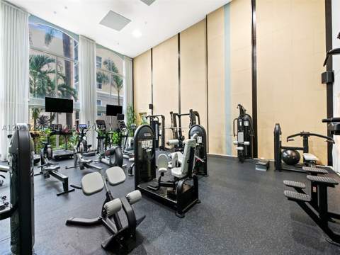 17100 N Bay Rd 1614, Sunny Isles Beach FL - photo 17 of 17