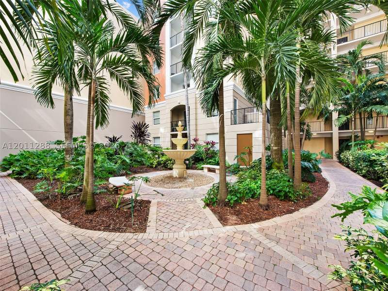 2 bedroom Condominium at 17100 N Bay Rd 1614, Porto Bellagio Condo, Sunny Isles Beach — photo 2
