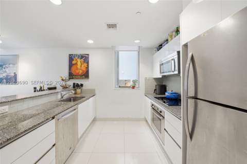 1050 Brickell Ave 1002, Miami FL - photo 7 of 18