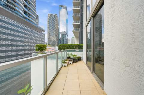 1050 Brickell Ave 1002, Miami FL - photo 9 of 18