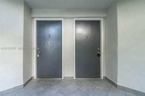 9431 Fontainebleau Blvd 112, Miami FL - photo 19 of 48