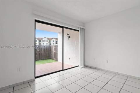 9431 Fontainebleau Blvd 112, Miami FL - photo 23 of 48