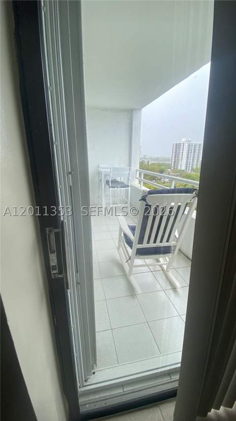 20225 NE 34th Ct 1111, Aventura FL - photo 12 of 13