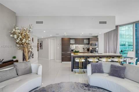 200 Biscayne Boulevard Way 4401, Miami FL - photo 10 of 31