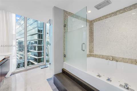 200 Biscayne Boulevard Way 4401, Miami FL - photo 18 of 31