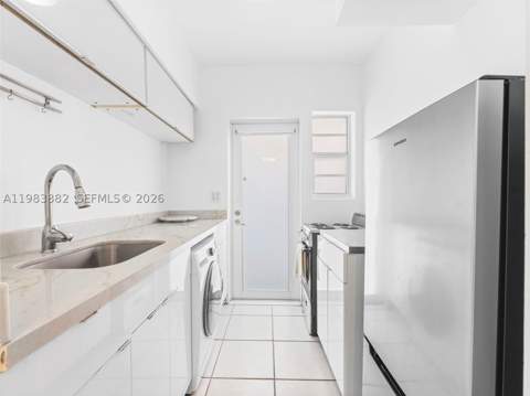 1235 Euclid Ave 16, Miami Beach FL - photo 10 of 30