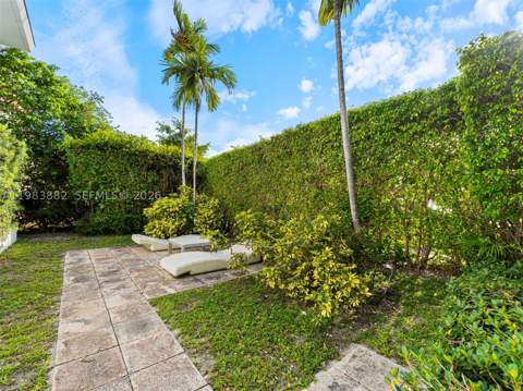 1235 Euclid Ave 16, Miami Beach FL - photo 13 of 30