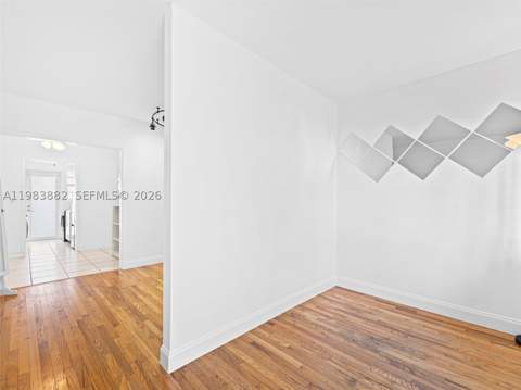 1235 Euclid Ave 16, Miami Beach FL - photo 16 of 30