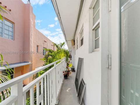 1235 Euclid Ave 16, Miami Beach FL - photo 22 of 30