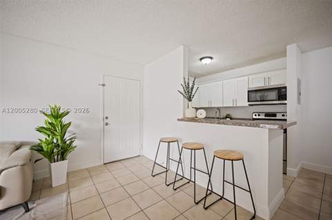 7195 NW 179th St 106, Hialeah FL - photo 13 of 32