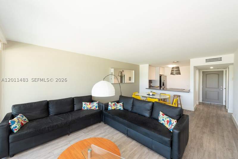 1 bedroom Condominium at 100 Bayview Dr 210, Arlen House East Condo, Sunny Isles Beach — photo 3