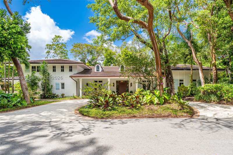 5 bedroom SingleFamilyResidence at 4901 Hammock Park Dr, French Estates, Coral Gables — photo 1