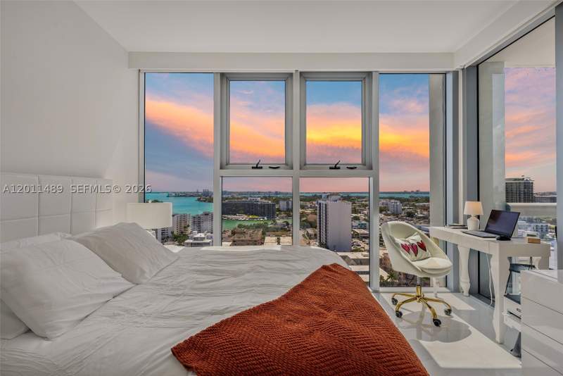 1 bedroom Condominium at 6899 Collins Ave 2004, North Carillon Beach Cond, Miami Beach — photo 5