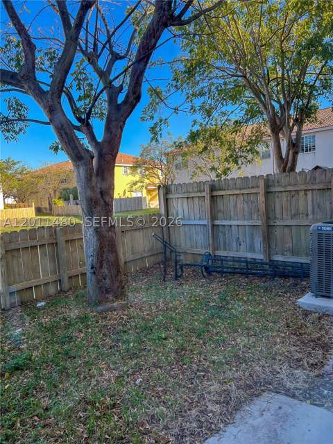 639 NE 21st Ave, Homestead FL - photo 22 of 23