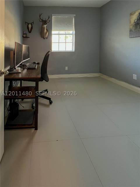 639 NE 21st Ave, Homestead FL - photo 9 of 23