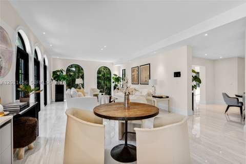 547 NE 57th St, Miami FL - photo 10 of 39
