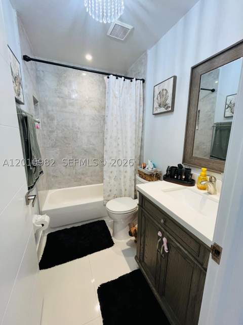 7817 W 36th Ave 204, Hialeah FL - photo 6 of 16