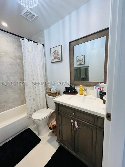 7817 W 36th Ave 204, Hialeah FL - photo 8 of 16
