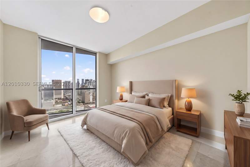 2 bedroom Condominium at 185 SW 7th St 4209, Latitude On The River Con, Miami — photo 3