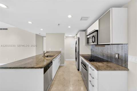 185 SW 7th St 4209, Miami FL - photo 7 of 28