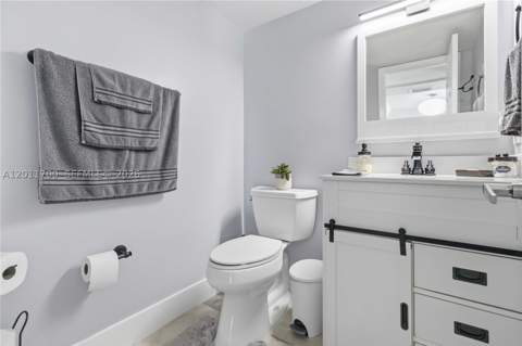 11880 SW 19th Ln 165, Miami FL - photo 14 of 30